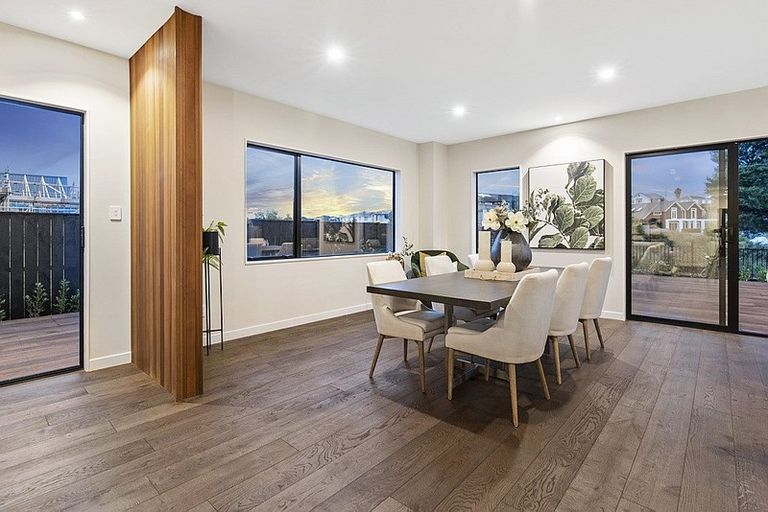 Photo of property in 83 Riverhead Point Drive, Riverhead, 0820