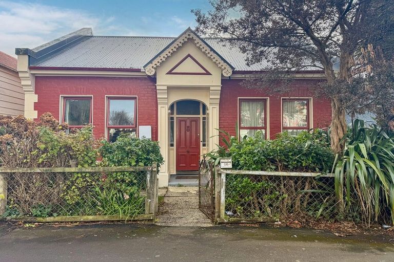 Photo of property in 10 Duke Street, North Dunedin, Dunedin, 9016