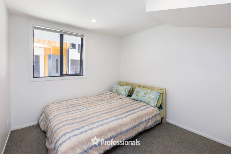 Photo of property in 31/33 Raukawa Street, Stokes Valley, Lower Hutt, 5019