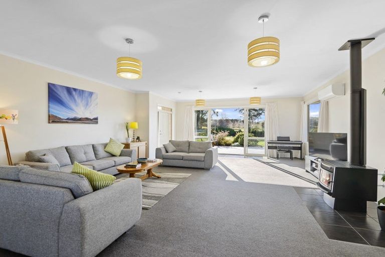 Photo of property in 127 Summerhill Road, Cust, Rangiora, 7471