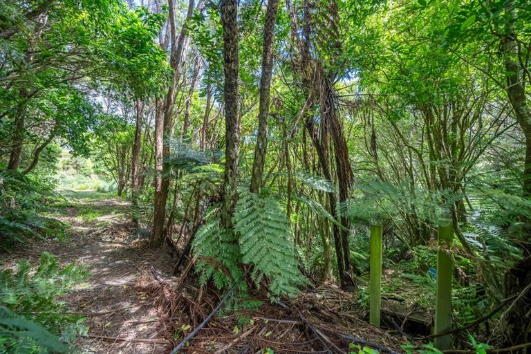 Photo of property in 51-59 Kingsley Street, Stokes Valley, Lower Hutt, 5019