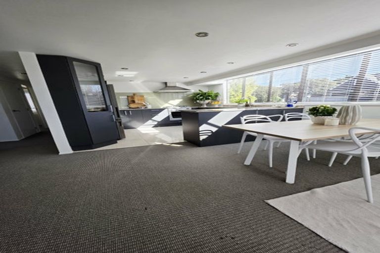 Photo of property in 1/18 Killarney Street, Takapuna, Auckland, 0622