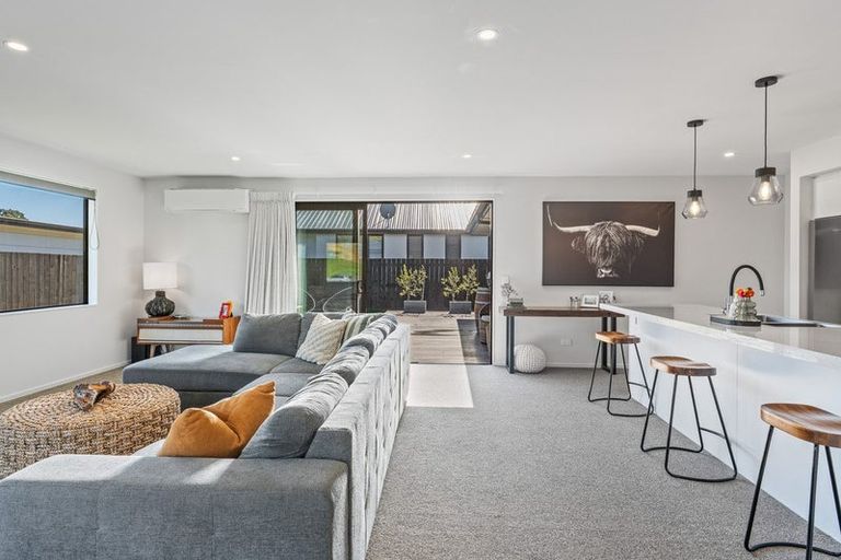 Photo of property in 11 Paterson Road, Mosgiel, 9092