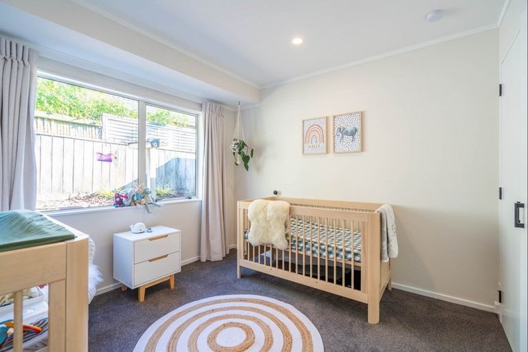 Photo of property in 137 Realm Drive, Paraparaumu, 5032