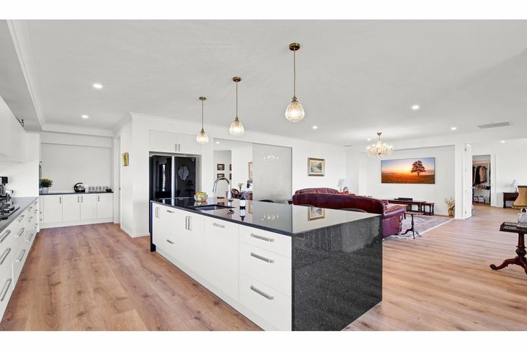 Photo of property in 9 Fantail Avenue, Amberley, 7410