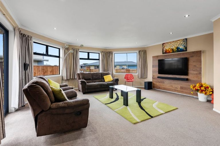 Photo of property in 31 Dillon Drive, Bell Block, New Plymouth, 4312