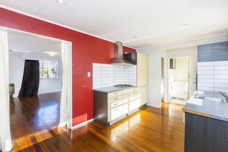 Photo of property in 14 Indiana Grove, Totara Park, Upper Hutt, 5018