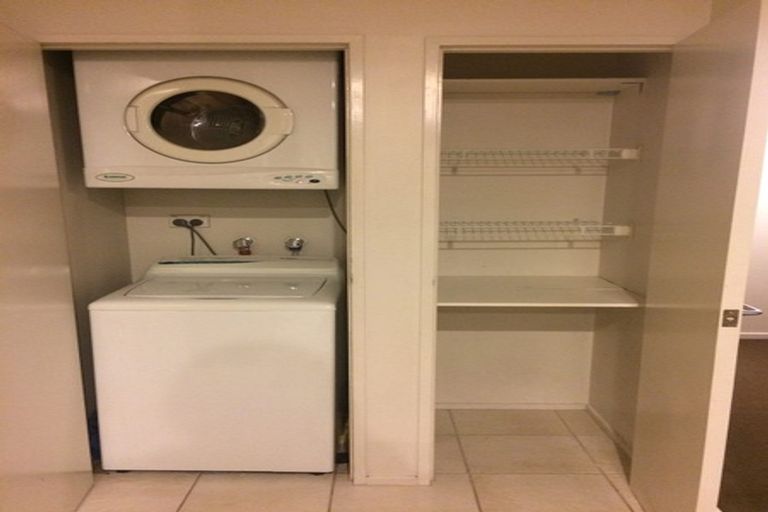 Photo of property in 4n/160 Symonds Street, Eden Terrace, Auckland, 1010