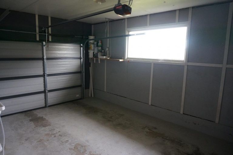 Photo of property in 52 Lowe Street, Avenal, Invercargill, 9810