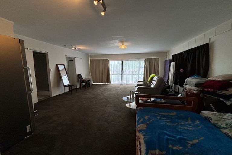 Photo of property in 86 Gosford Drive, Botany Downs, Auckland, 2010