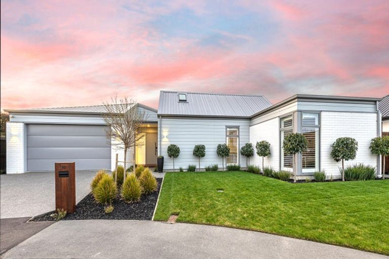 Photo of property in 10 Boag Place, Halswell, Christchurch, 8025