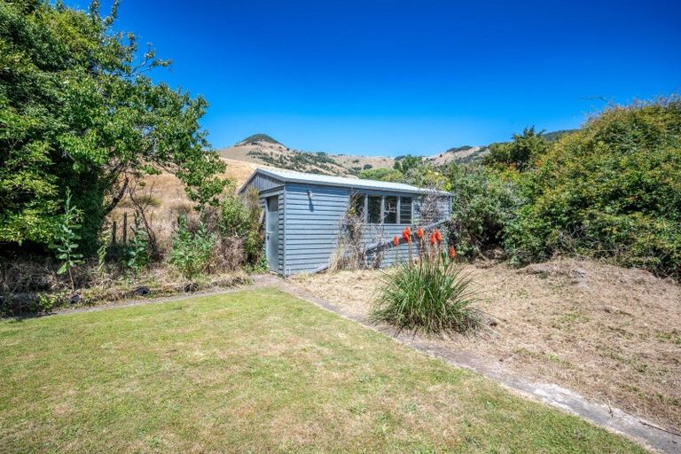 Photo of property in 4514 Christchurch Akaroa Road, Little River, 7591