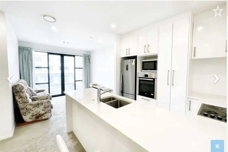 Photo of property in Apollo Apartments, 201/46 Rosedale Road, Rosedale, Auckland, 0632