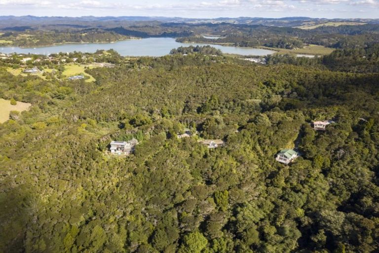 Photo of property in 35 Ward Drive, Opua, 0200