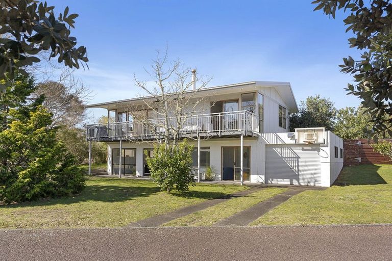 Photo of property in 27 Jubilee Drive, Pauanui, Hikuai, 3579