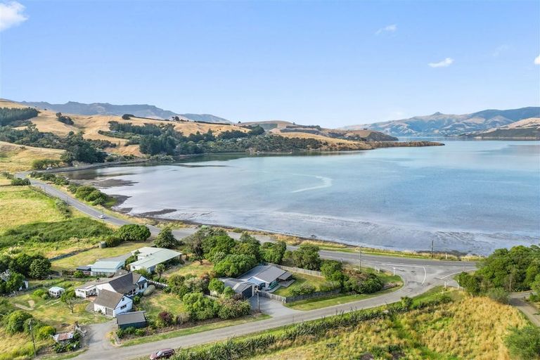 Photo of property in 6 Robinsons Bay Valley Road, Robinsons Bay, Akaroa, 7581