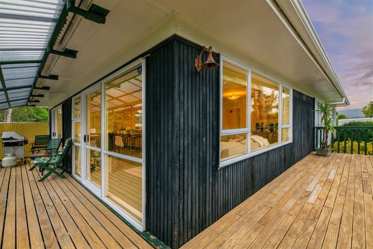 Photo of property in 48 Shetland Street, Glen Eden, Auckland, 0602