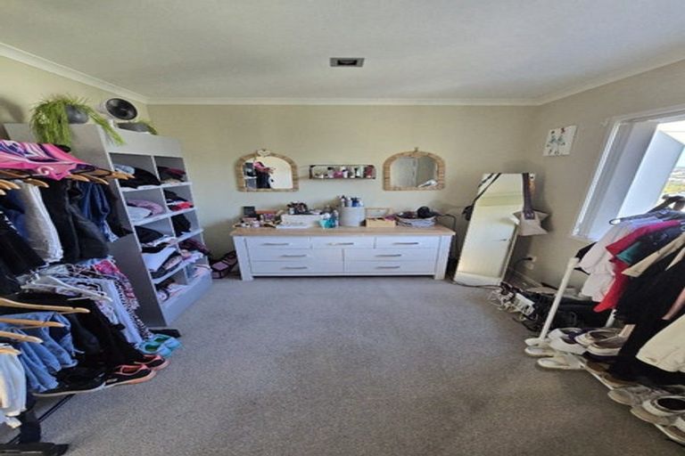 Photo of property in 11 Harwich Court, Gulf Harbour, Whangaparaoa, 0930