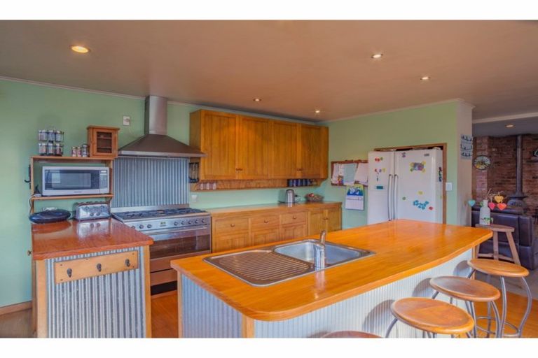 Photo of property in 28 Davie Street, Temuka, 7920