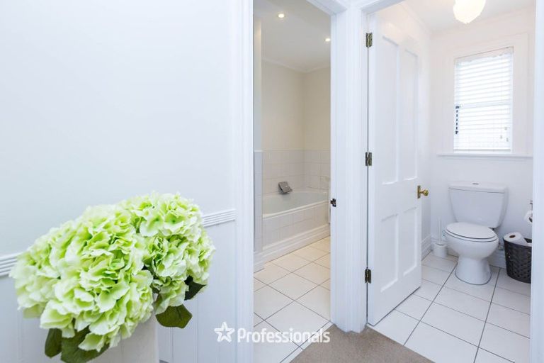 Photo of property in 337 Fergusson Drive, Heretaunga, Upper Hutt, 5018