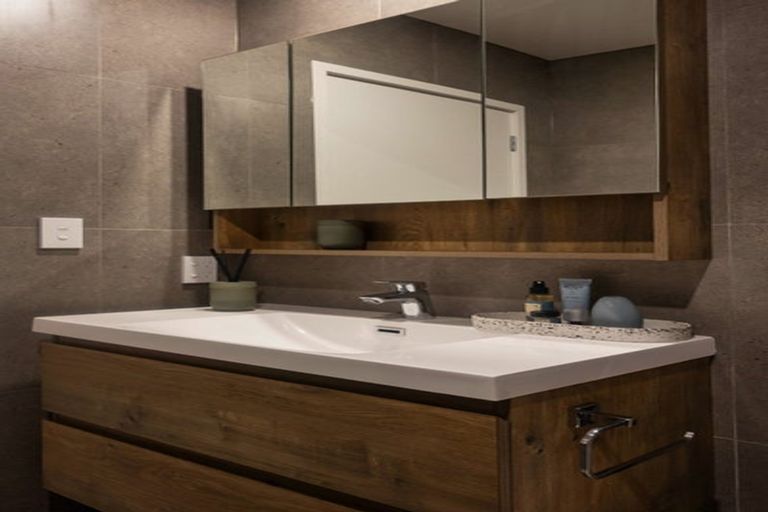 Photo of property in 2c Stokes Avenue, Te Atatu Peninsula, Auckland, 0610