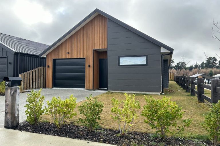 Photo of property in Northlake, 21 Cairnmuir Street, Wanaka, 9305