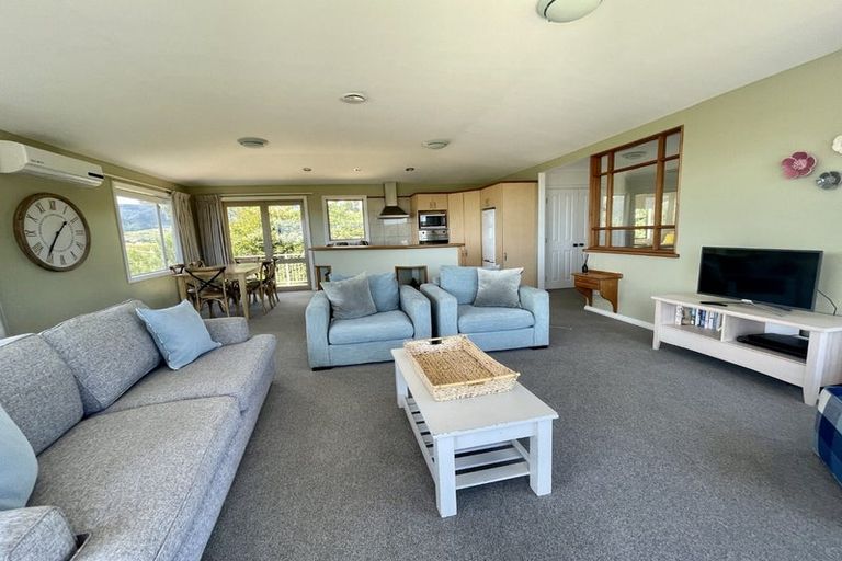 Photo of property in 4 Observatory Terrace, Britannia Heights, Nelson, 7010