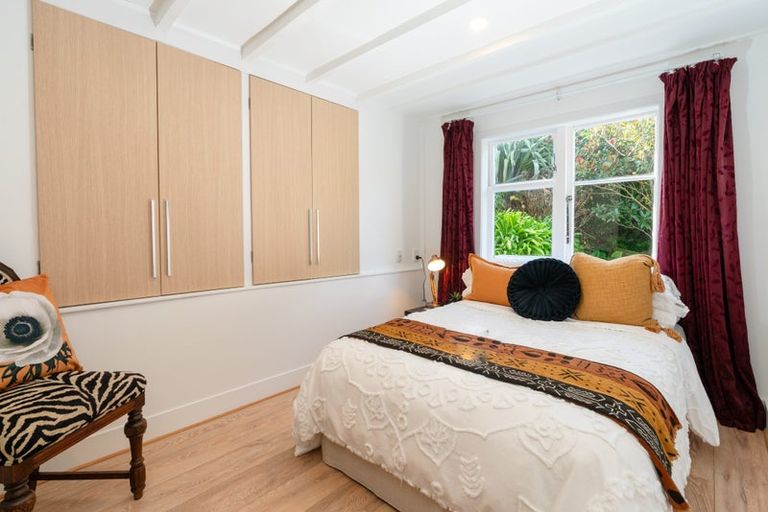 Photo of property in 77 The Parade, Paekakariki, 5034