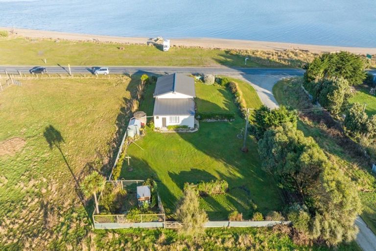 Photo of property in 4 Mersey Street, Fortrose, Invercargill, 9875