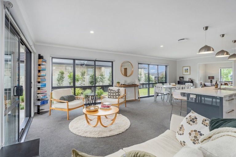 Photo of property in 22 Leeward Drive, Whitianga, 3510