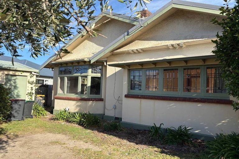 Photo of property in 37 Hillier Place, Spreydon, Christchurch, 8024