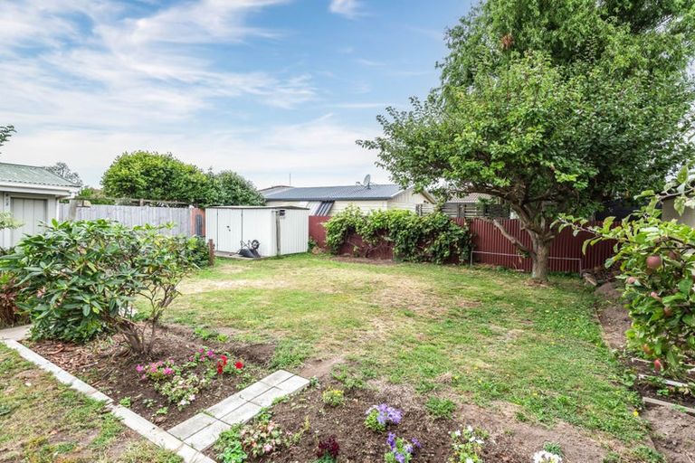 Photo of property in 74 Hargood Street, Woolston, Christchurch, 8062