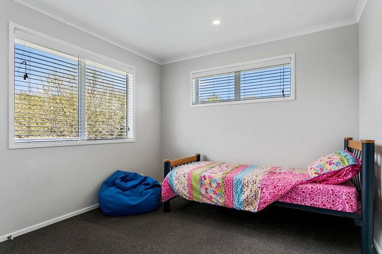 Photo of property in 304 Tauhara Ridge Drive, Richmond Heights, Taupo, 3330