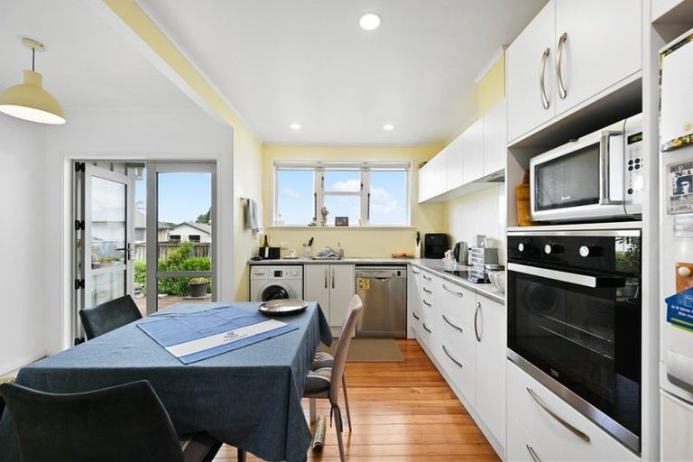 Photo of property in 13 Tranmere Road, Fairfield, Hamilton, 3214