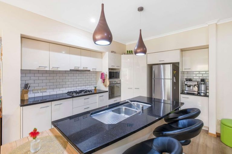 Photo of property in 34 Nautilus Drive, Gulf Harbour, Whangaparaoa, 0930