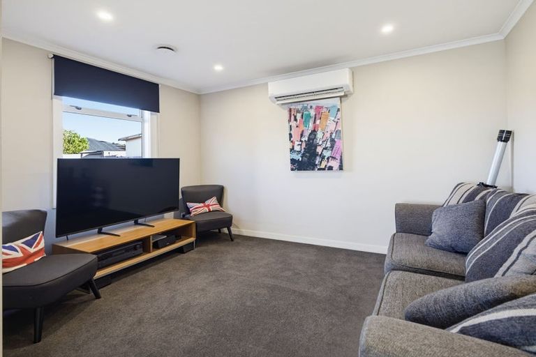 Photo of property in 5 Hargest Crescent, Saint Kilda, Dunedin, 9012