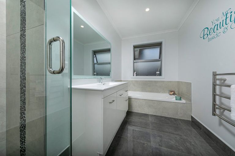 Photo of property in 9 Eldorado Place, Cromwell, 9310