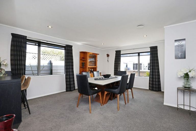 Photo of property in 32 Grove Street, Tinwald, Ashburton, 7700