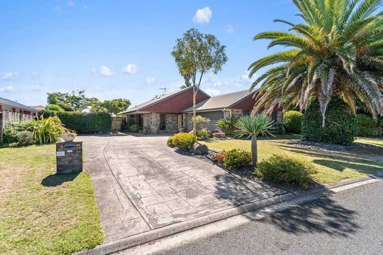 Photo of property in 42 Gardenia Drive, Mount Maunganui, 3116