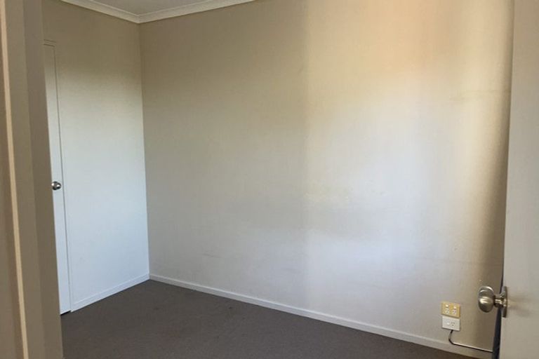 Photo of property in 30 Kellett Road, Ranui, Auckland, 0612