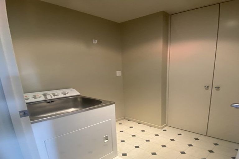 Photo of property in 2/27 Boon Street, Sydenham, Christchurch, 8023