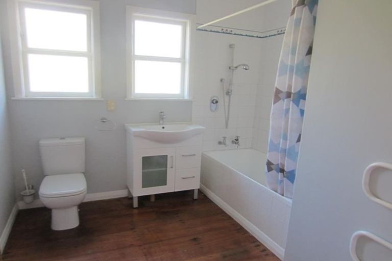 Photo of property in 63 Ranui Terrace, Tawa, Wellington, 5028