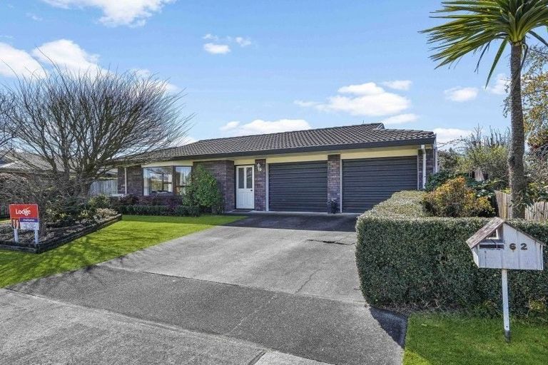 Photo of property in 62 Endeavour Avenue, Flagstaff, Hamilton, 3210