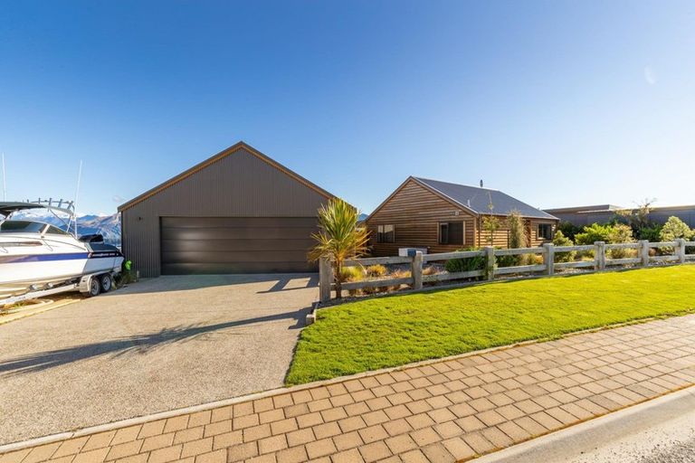 Photo of property in 76 West Meadows Drive, Wanaka, 9305