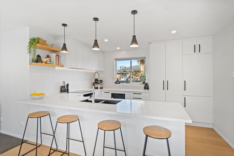 Photo of property in 25 Greenwood Close, Mairehau, Christchurch, 8013