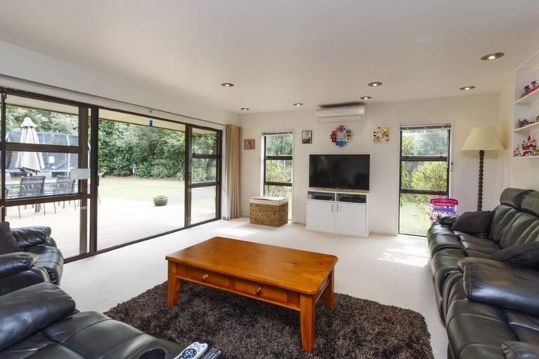 Photo of property in 32 Humphries Place, Awapuni, Palmerston North, 4412