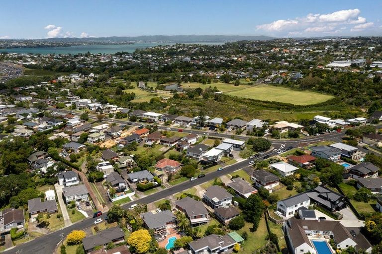 Photo of property in 134 Exmouth Road, Northcote, Auckland, 0627