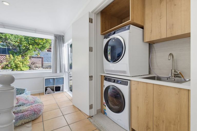 Photo of property in 218 Pohutukawa Avenue, Ohope, 3121