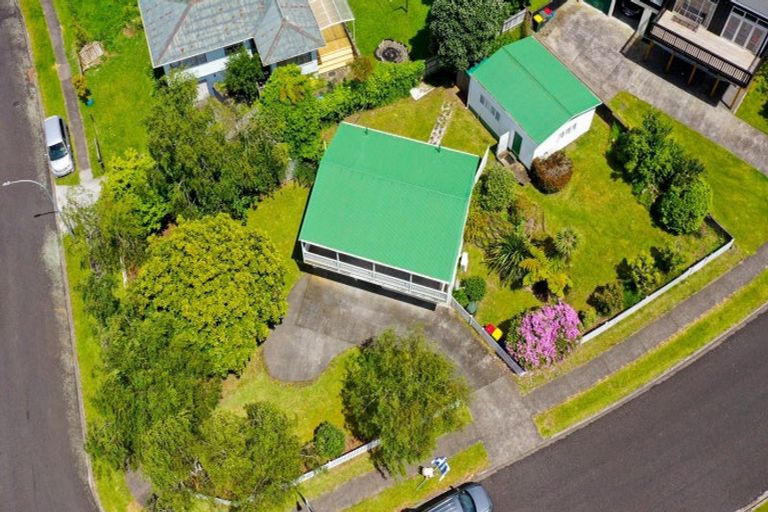 Photo of property in 50 Trelawney Crescent, Westown, New Plymouth, 4310