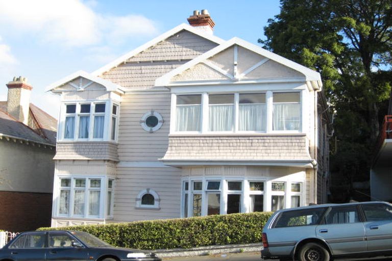 Photo of property in 18 Pitt Street, North Dunedin, Dunedin, 9016